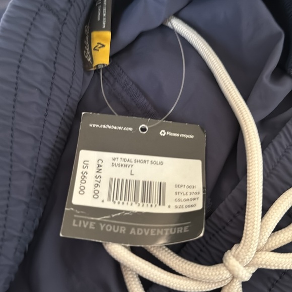 Eddie Bauer women’s WT Tidal Short size Large - Picture 7 of 7